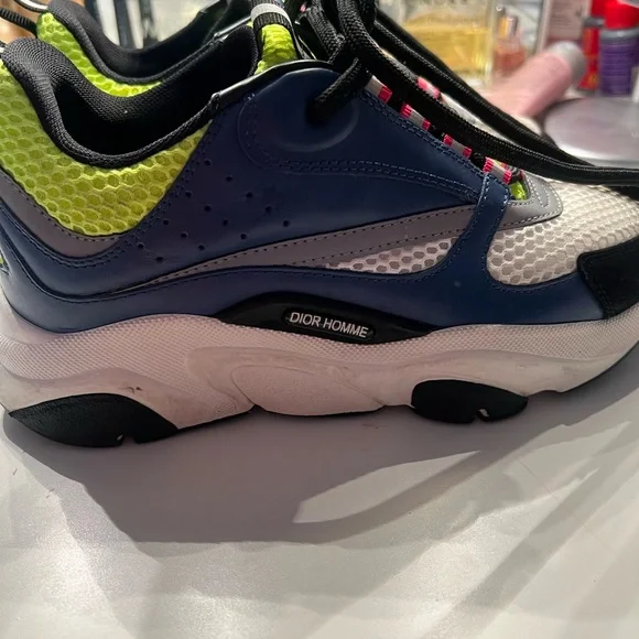 Lightly used Dior women’s sneaker - Picture 6 of 6